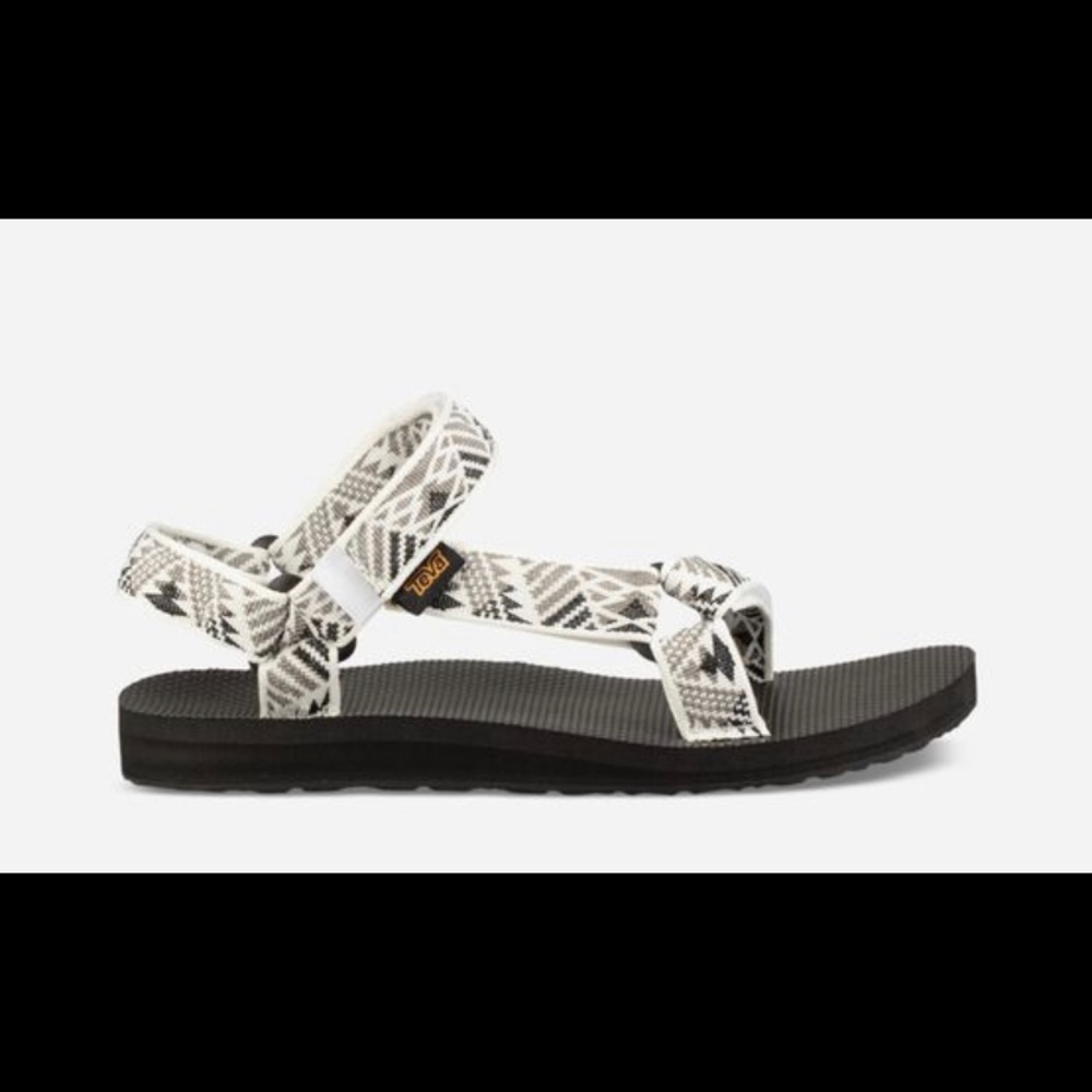 Teva Sandles